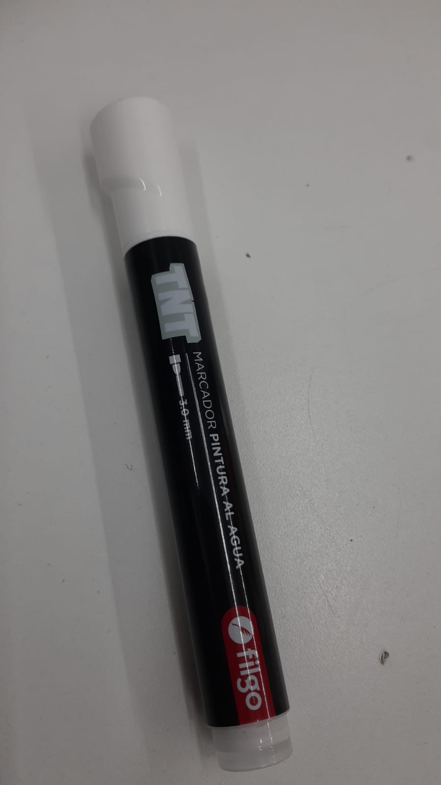 Marcador de pintura al agua blanco
