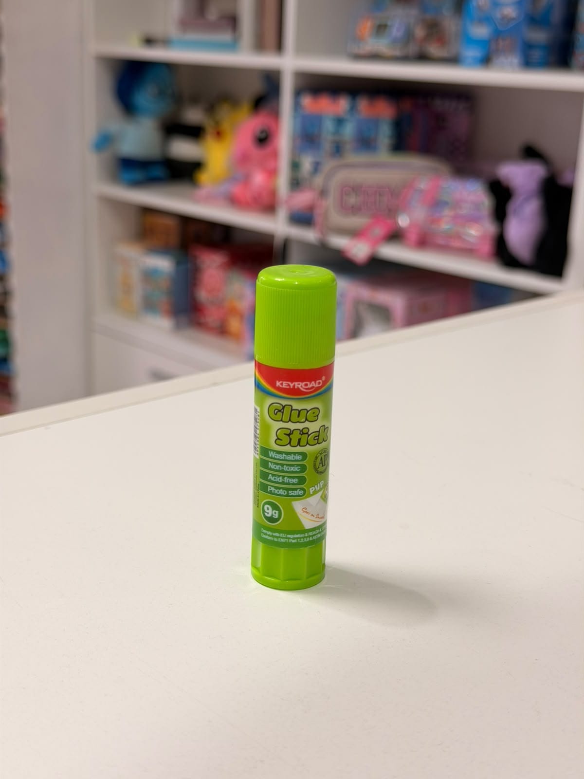 Adhesivo en barra glu stick 9 g
