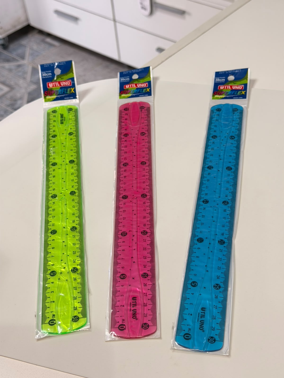 Regla flexible 30 cm